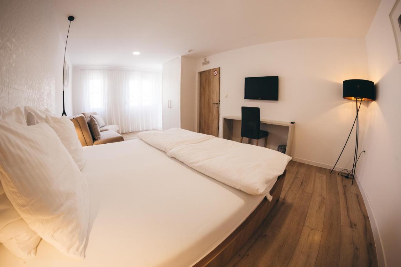 City Apartment One โมสตาร์ ภายนอก รูปภาพ