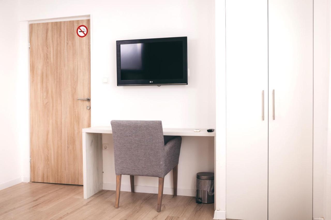 City Apartment One โมสตาร์ ภายนอก รูปภาพ