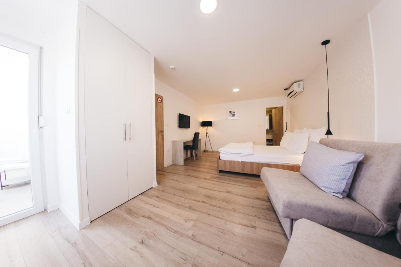 City Apartment One โมสตาร์ ภายนอก รูปภาพ